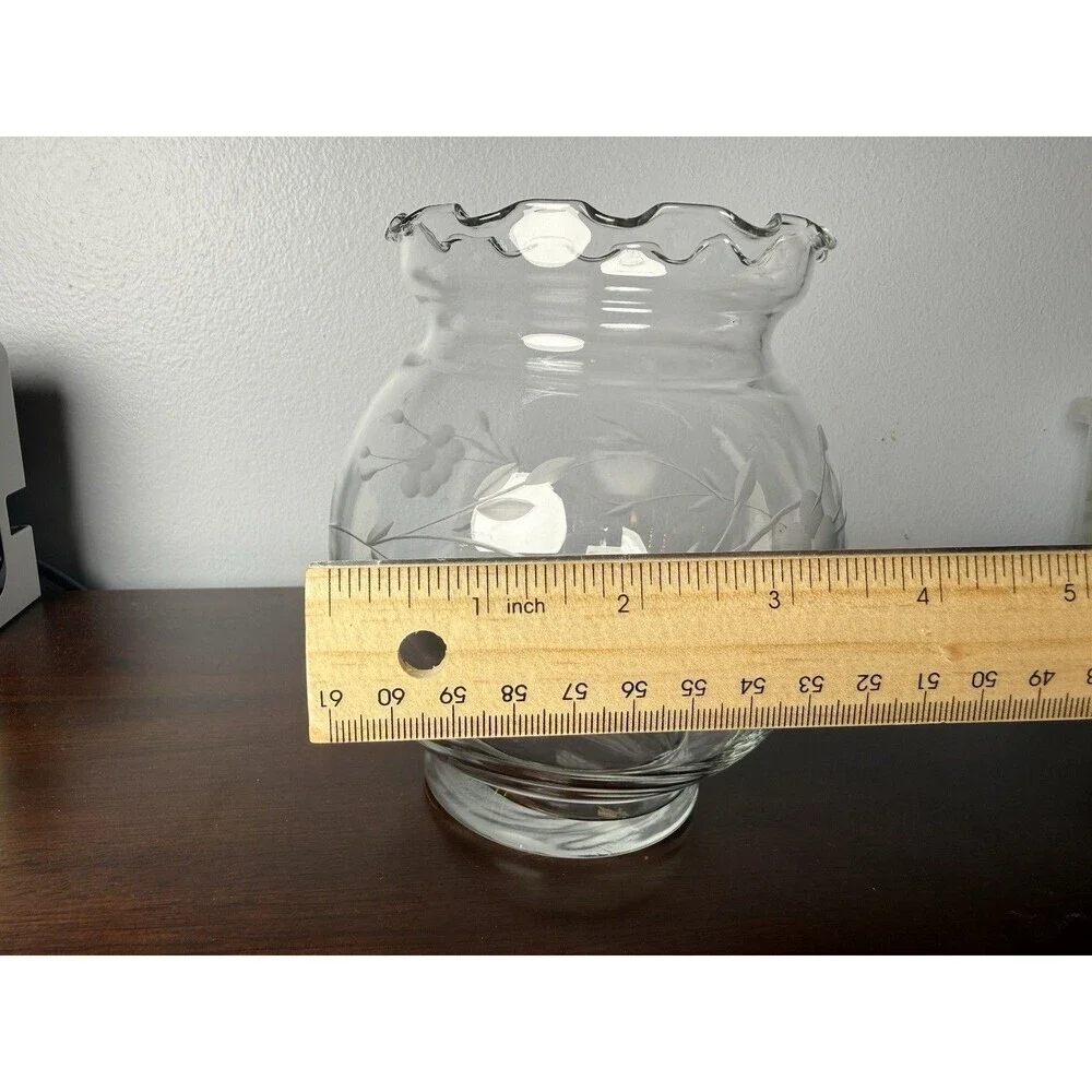 Princess House Heritage Crystal Etched Ruffled Scalloped Rim Vase Vintage 5.5